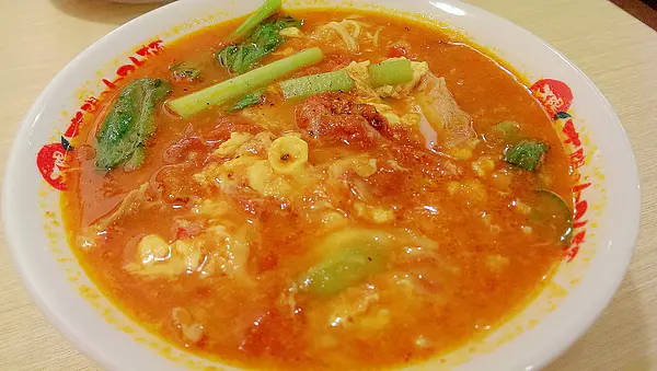蕃茄紅了，醫生的臉就綠了！健康又美味的〝太陽蕃茄拉麵 〞