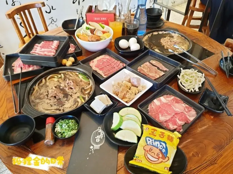 台中南屯 │ 八豆食府壽喜燒專門店 肉控心頭好 數十種蔬菜 肉品 甜點 飲料 吃到飽平日只要399元起