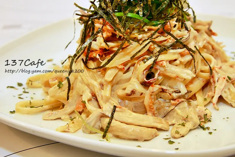 【台北】137Cafe。好特別的辣味腐乳櫻花蝦義大利麵