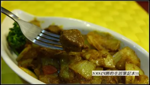 奪愛咖哩~第一次體驗到重口味的印度咖哩還真不錯~