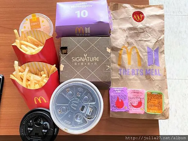 【外帶 速食】BTS 2021 V.S mcdonald限定特餐。浪漫的薰衣草紫紙袋高價很夢幻