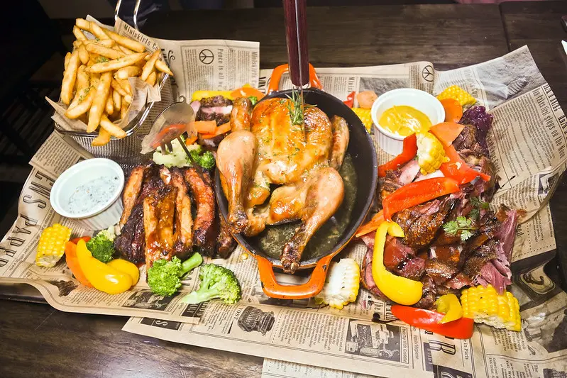 豬跳舞小餐館,台北國父紀念館站, 肉慾橫流的美好六人套餐