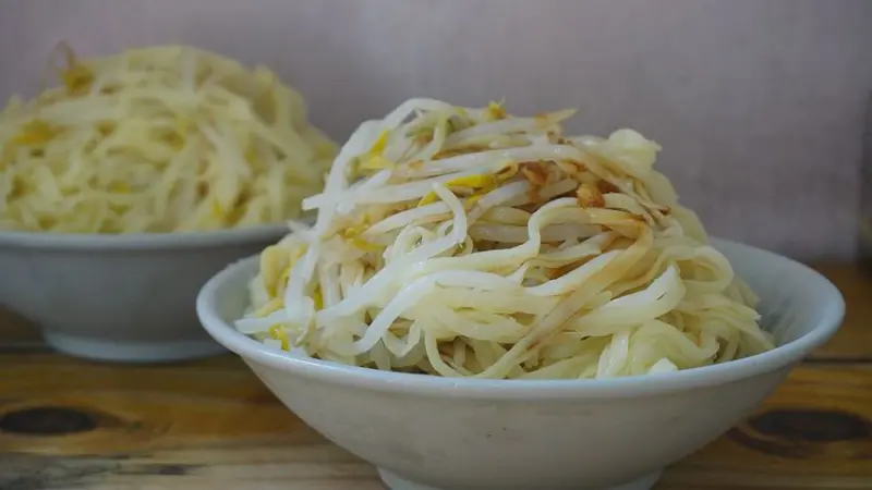 新營小吃美食 台南新營區 【阿忠豆菜麵】 在地人一天活力來源就是這碗豆菜麵！！！