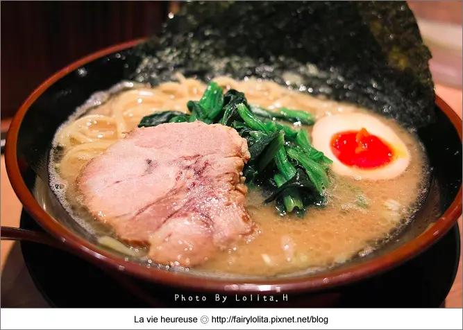 《北市大安區♥食記》太龍軒。自家製麵，拉麵口感Ｑ彈有嚼勁！