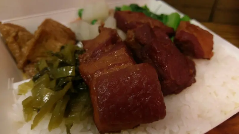 「新北板橋吃喝」等到天荒地老終於吃到板橋No.1排隊名店@成昌食堂