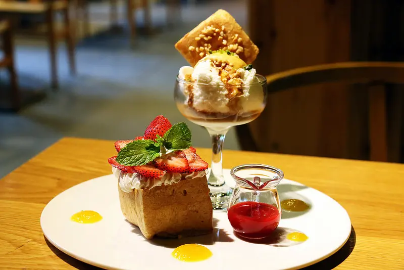 台北。信義～素食精緻手作下午茶！創意甜點浪漫系列～The V:F 舞蔬弄果。泰板燒旁（捷運大安森林公園站）