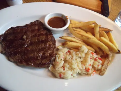 (食)置身在西部牛仔台北澳美客牛排