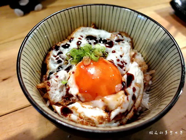 【台北大安】隱身在仁愛醫院旁巷弄深夜食堂！超美味手串本舖串燒！