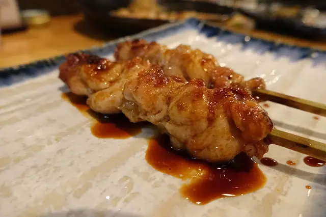 [食記] 手串本舖。關東風味串燒居酒屋 (仁愛店)