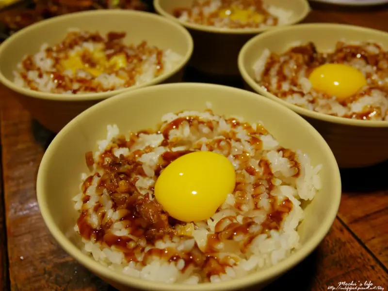 台南美食▌邪惡的豬油拌飯!在懷舊三合院吃串燒，超推薦「老厝1933」豬油拌飯! 懷舊、美味、CP值高(老厝1933菜單、食尚玩家台南)