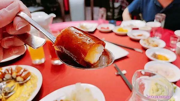 [宜蘭]蘭城晶英酒店烤鴨其實真的還好而已，真正好吃的是櫻桃鴨握壽司～紅樓中餐廳