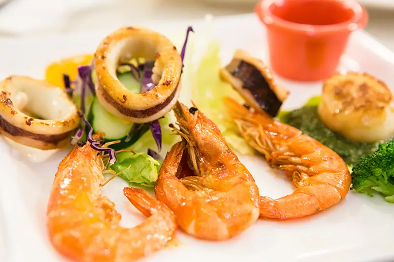 |食|台中西區 巷弄間的特色異國料理 庫克山上的阿卡 Esta es vida