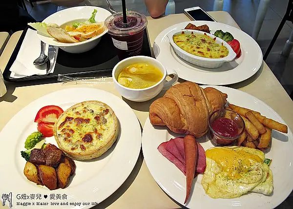 【食記松山】王品旗下♥曼咖啡．Famonn Coffee♥愛上不限時的午後悠閒時光