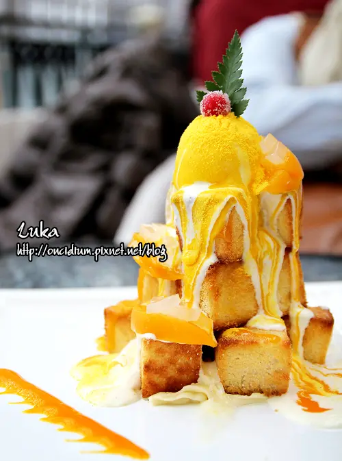 [板橋大遠百] 跳舞香水 @ 適合三五好友共享的甜蜜金磚