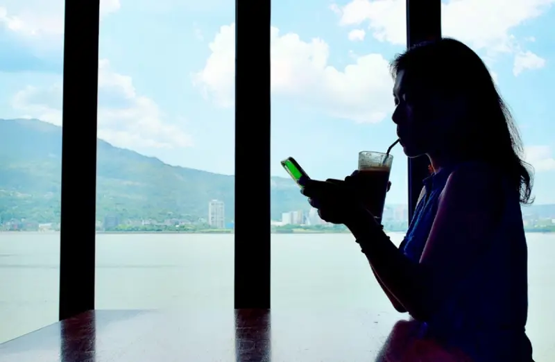 淡水景觀餐廳/La Villa Danshui，淡水海關碼頭旁的河岸美景義式餐廳 - Ann‧榜哥‧生活事務所