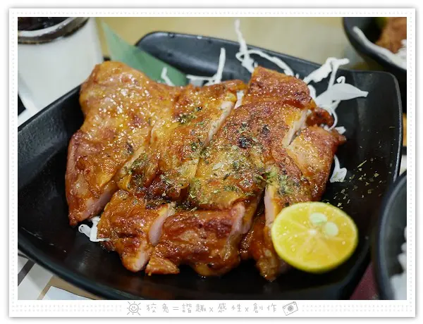 [台南食記] 定食8~岩鹽牛排&黃金檸檬雞(府前店)+2013菠蘿創意展風華之試吃票選活動(11/16-17)