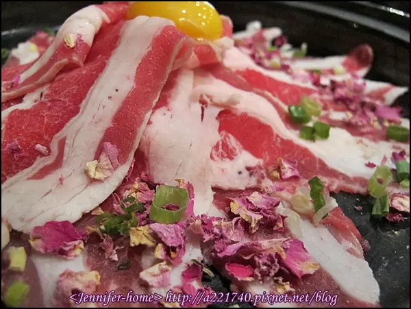 『天鼎塔吉蒸煮鍋專門店（天母店）』的海陸鮮度一級讚!!