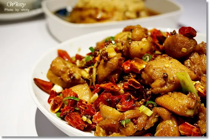 ▌台北車站附近美食 ▌開飯川食堂(京站店) ♥ 辣中帶麻超有勁~經典川菜系列,吃得好過癮!大家開飯摟~ 《365♥316》