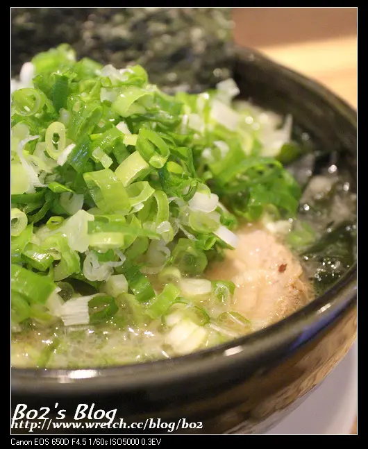 
台南.中西區-八峰亭日式拉麵(排隊也不一定吃的到好味)
