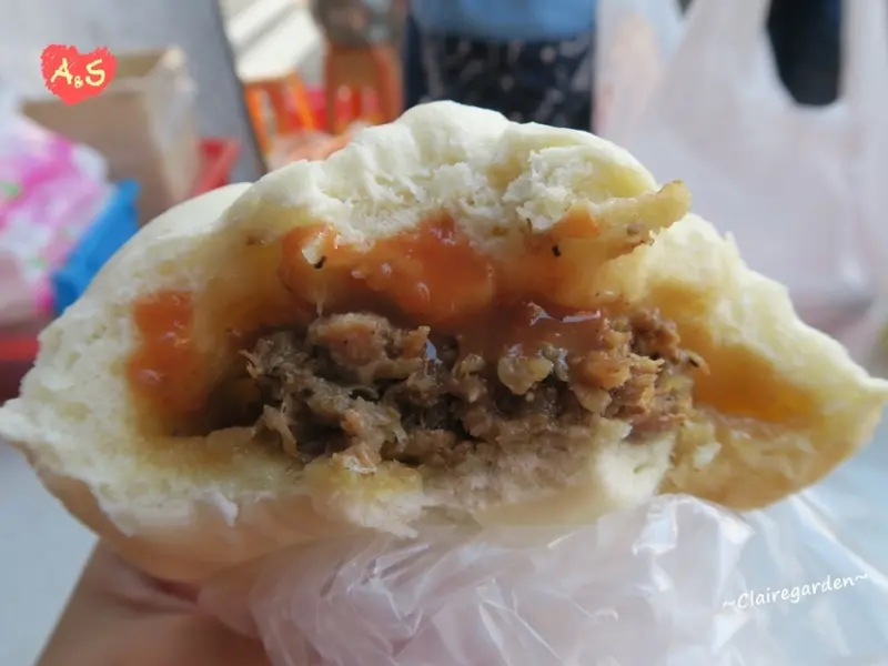 [大稻埕散步趣] 妙口四神湯.肉包專賣店~騎樓下的大排長龍肉包、四神湯專賣店