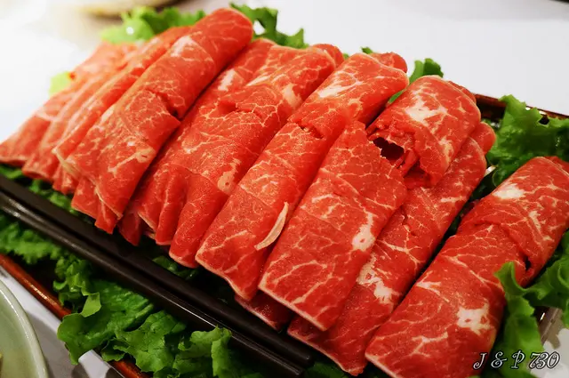 台北捷運中山站 瓦城~好彭派的牛肉鍋啊