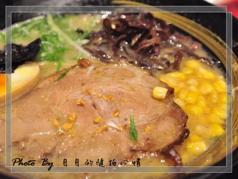 台北-鬼切拉麵--在櫻花樹下吃拉麵