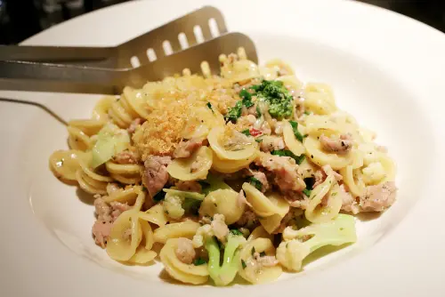 初訪鬍子餐酒Baffi Italian trattoria
