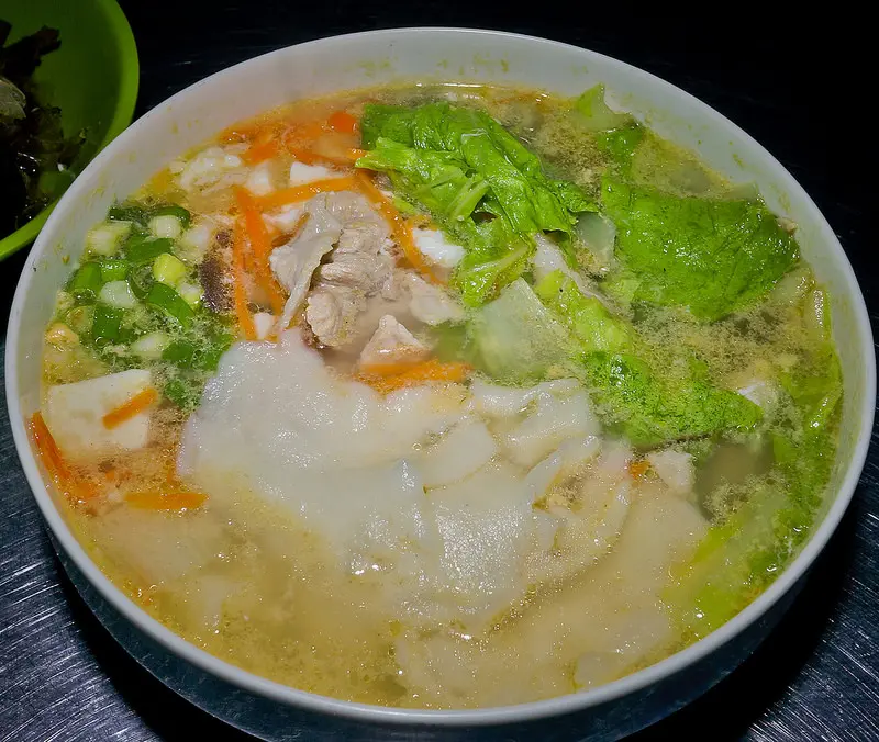 台北 雙連站 百元內吃飽的庶民美食 雙純手工麵疙瘩