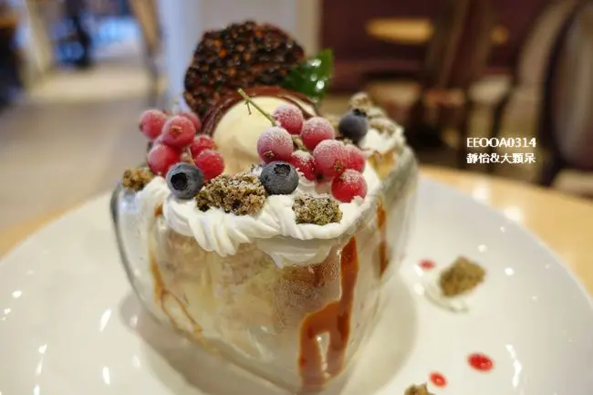 【台北|東區下午茶】跳舞香水 Perfume Dance ♥ 冬季夢幻新甜點 超火紅雲朵棉花糖系列 @ 捷運忠孝復興站