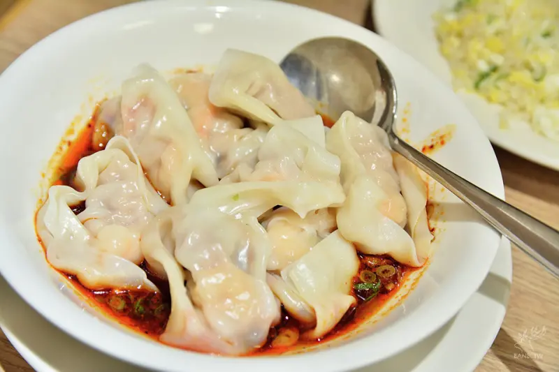 鼎泰豐-蝦肉紅油抄手