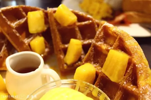 【捷運大直】鯊魚咬吐司--滿滿的夏日芒果風情~