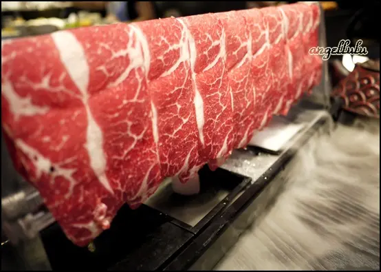 (台北)中山●85度C的"這一鍋"皇室秘藏鍋物，湯頭、服務、食材特色真是沒話說~