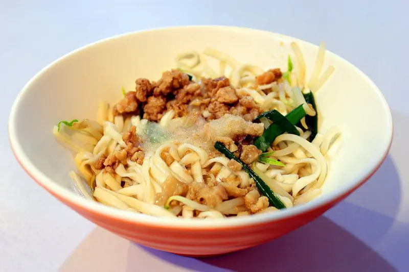 佳里佳保麵食館