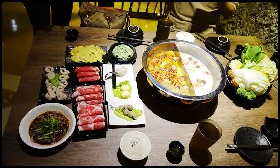 《口碑券》【中壢】小肥牛蒙古鍋 超值雙人套餐 膠原吟釀酒粕湯頭養顏美容