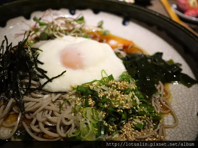 台北 二月半そば 蕎麥麵