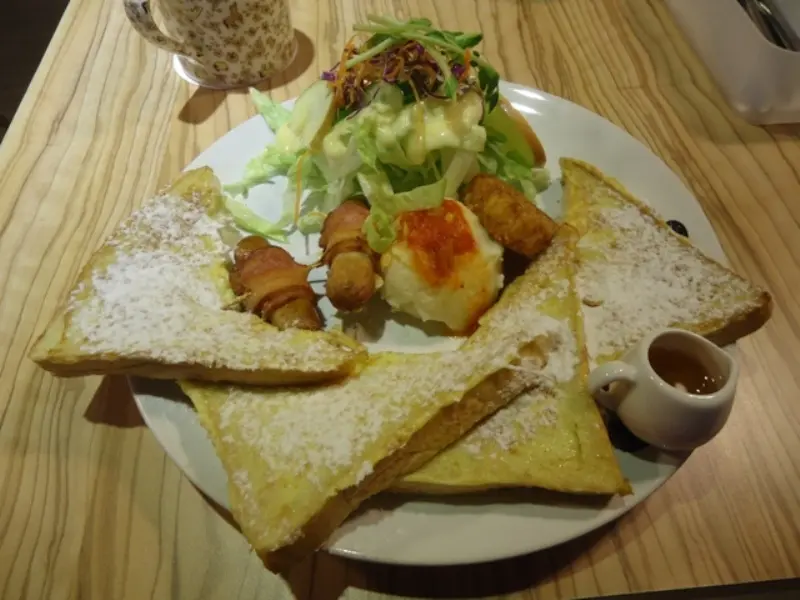 【永和】四號公園旁的早午餐~李歐愛高妹