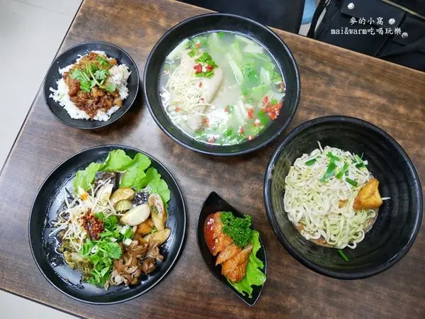 【中壢美食】林記麵食館~手工自製麵條/平價好吃/滷味小菜入味好吃