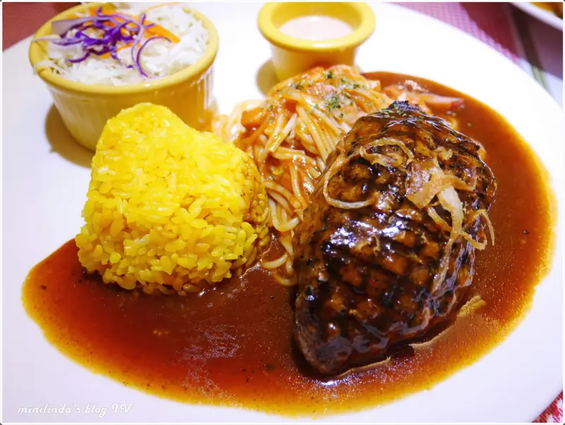 ◎台北◎捷運大直站◎鶴田屋特製的長崎風味餐，美味日式漢堡排店