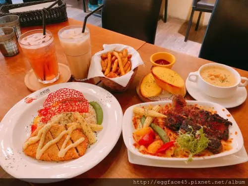 [新北三重] 小資族最愛「哈波尼司義麵坊」#三重平價義大利麵推薦 #三重站 #菜寮站 #Happiness Pasta