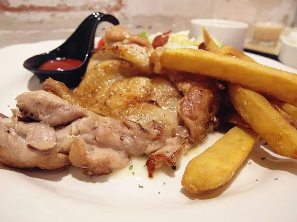 【東湖】櫻桃小鎮cherry town。從小到大的愛店        
      