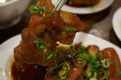 【台中】富狀元豬腳-行行出狀元豬腳也可以當狀元--踢小米食記