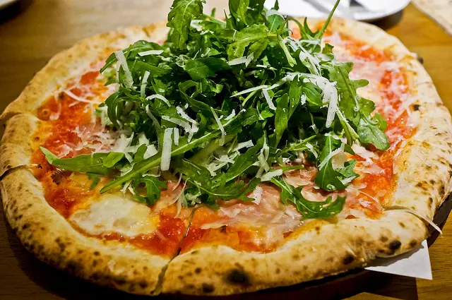 台北 中山國中站 Pizzeria Oggi 民權店