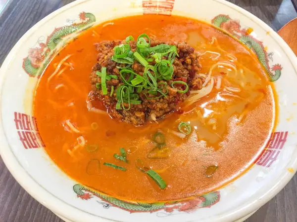 熱烈一番亭拉麵 - 店名熱烈但內心可是兩樣情