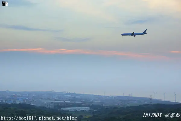 【桃園。蘆竹】海灣星空景觀咖啡館。無敵海景、百萬夜景。飛機起降。情侶約會浪漫聖地