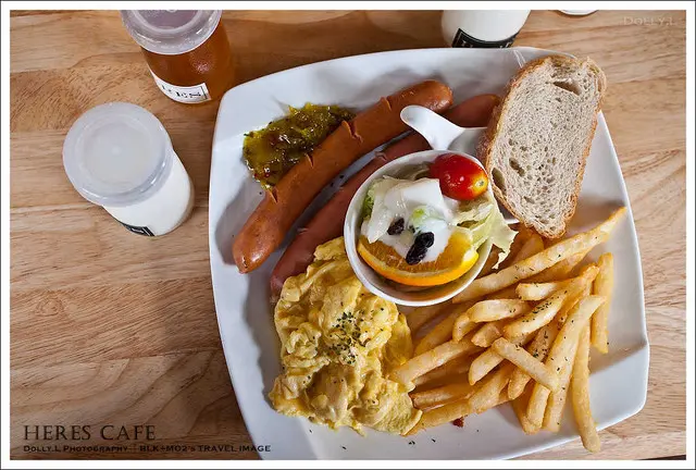桃園│HERES CAFE 美式餐廳～豐足的全天候早午餐