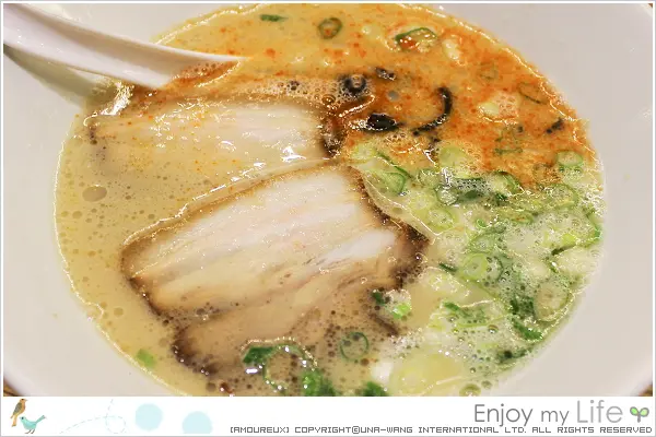 ❤【食】捷運中山站「博多一風堂」日本人氣拉麵店–入口即化的薄切叉燒與鮮甜豚骨湯頭!