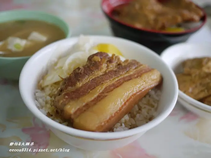 【南投埔里】埔里美食老店爌肉飯♥李仔哥爌肉飯+森心日春果醬專門店♥