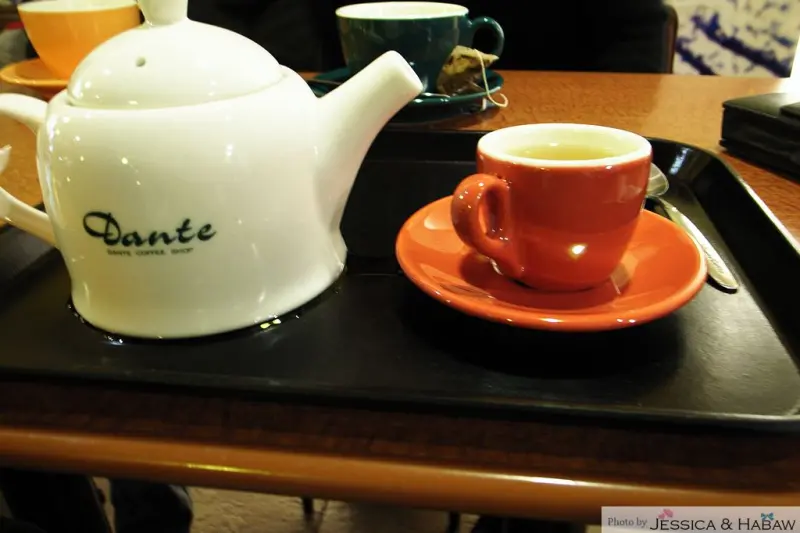 丹堤咖啡 (捷運石牌店)