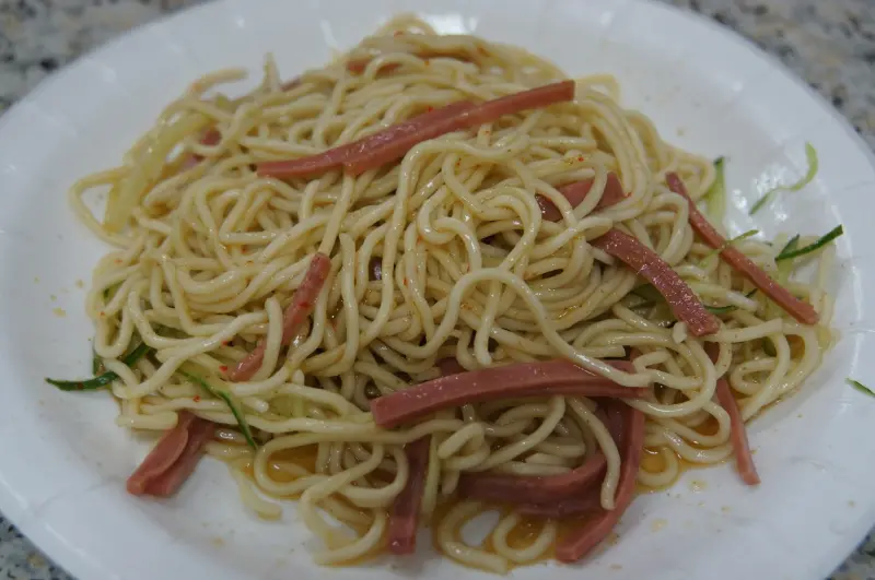 台北士林夜市美食-每次來都要吃＂家鄉涼麵＂