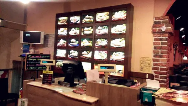 [記。食]台北大安區。龐德羅莎牛排沙拉餐廳